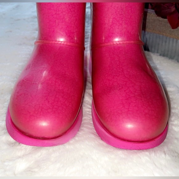 UGG Classic Clear Mini Boot in Hot Pink - Picture 6 of 8